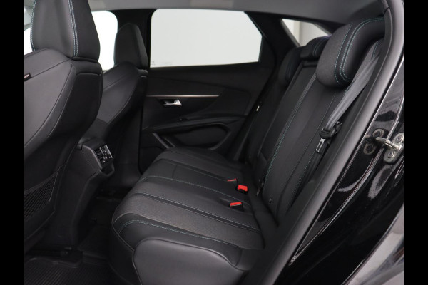 Peugeot 3008 1.6 HYbrid 225 Allure | Stoelverwarming | Camera | Half leder | Carplay | Navigatie | Full LED | Parkeerhulp | Digital Cockpit | Cruise control | PHEV