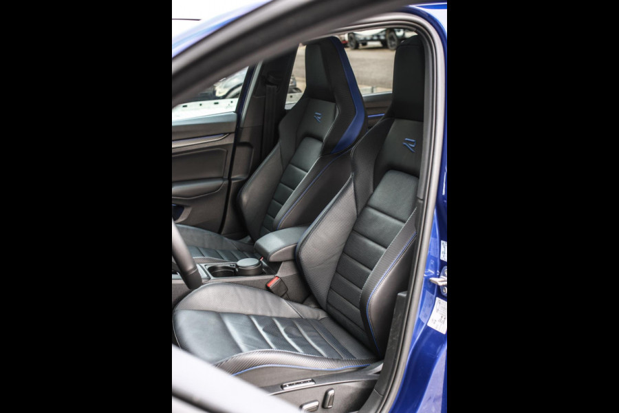 Volkswagen Golf 2.0 TSI R 4Motion *Akra*Pano*Leder*H&K*Performance*