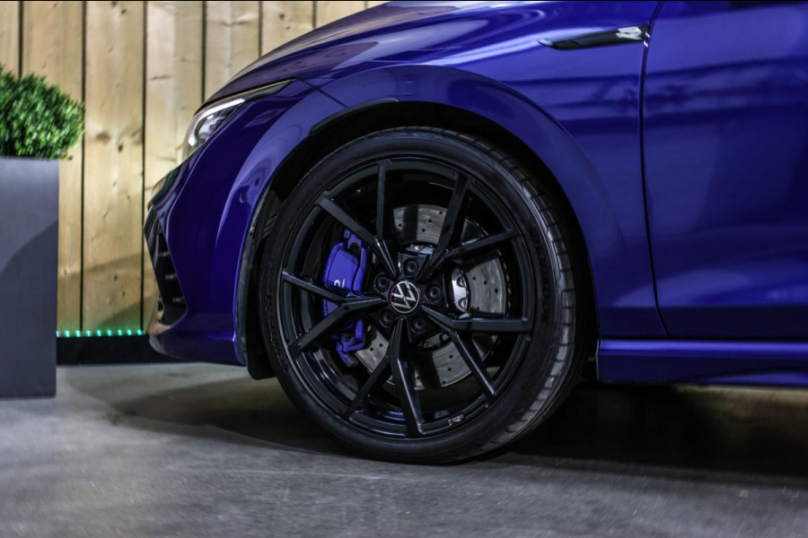 Volkswagen Golf 2.0 TSI R 4Motion *Akra*Pano*Leder*H&K*Performance*