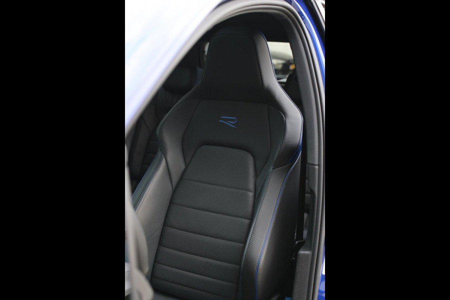 Volkswagen Golf 2.0 TSI R 4Motion *Akra*Pano*Leder*H&K*Performance*