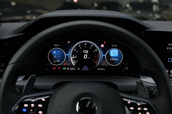 Volkswagen Golf 2.0 TSI R 4Motion *Akra*Pano*Leder*H&K*Performance*