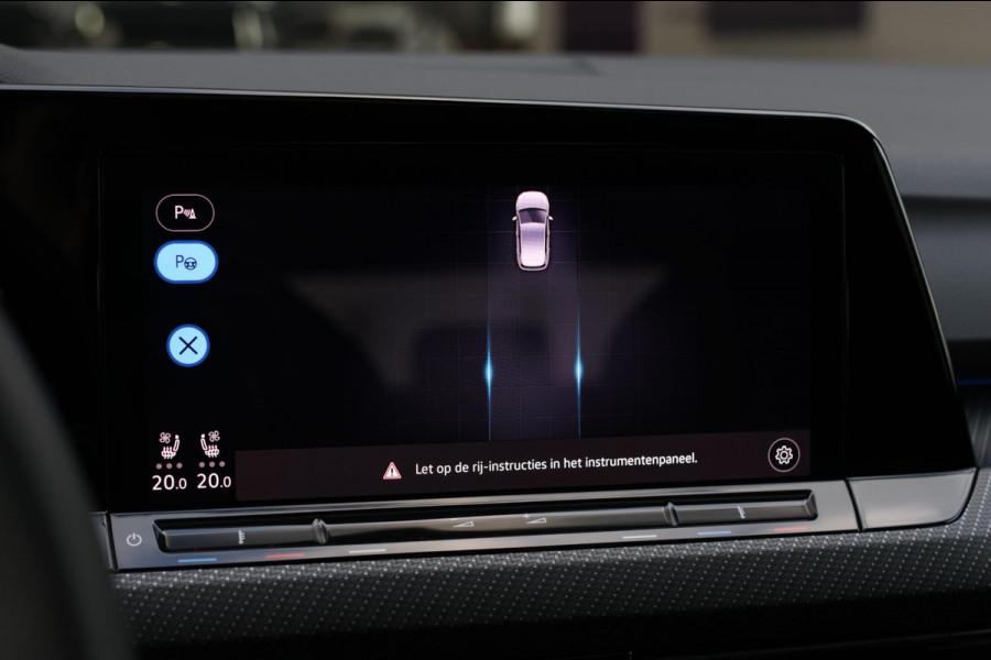 Volkswagen Golf 2.0 TSI R 4Motion *Akra*Pano*Leder*H&K*Performance*