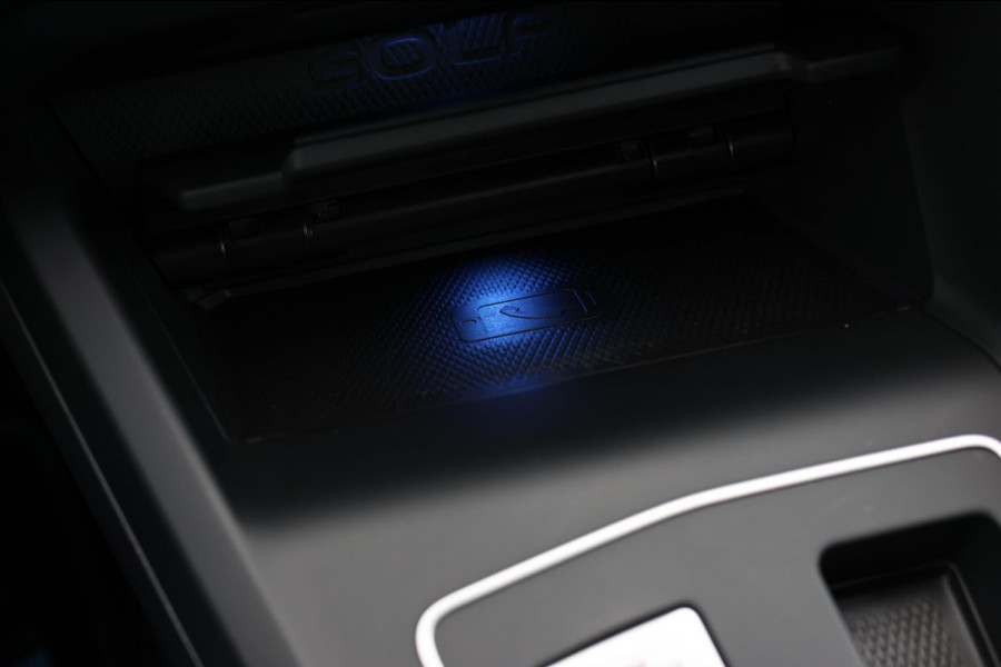 Volkswagen Golf 2.0 TSI R 4Motion *Akra*Pano*Leder*H&K*Performance*