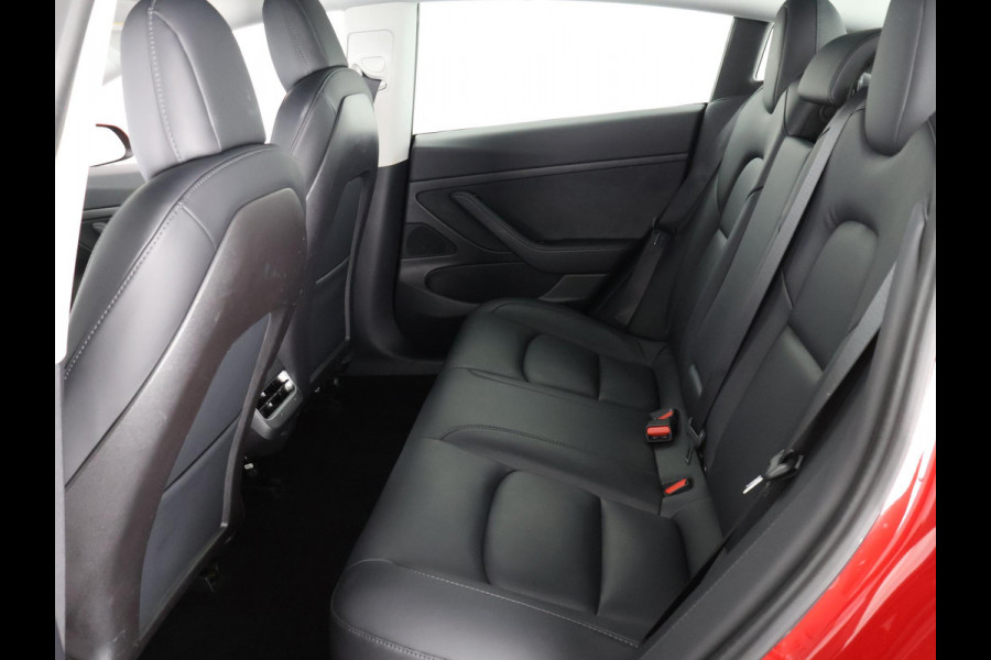 Tesla Model 3 RWD 60 kWh (238PK) ACCUTEST 91% BEREIK 391 KM GARANTIE MOGELIJK 9-2030* PANO.LEDER. STOELVERWARMING