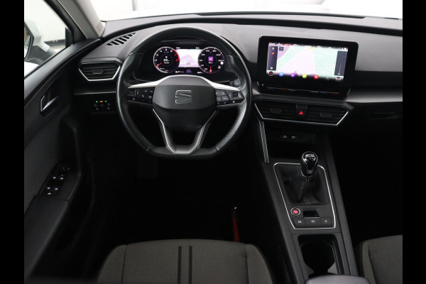 Seat Leon 1.0 TSI Style Business Intense | Trekhaak | Stoelverwarming | Carplay | Adaptive cruise | Stuurverwarming | Keyless | Camera | Navigatie | Full LED | Park Assist | Digital Cockpit