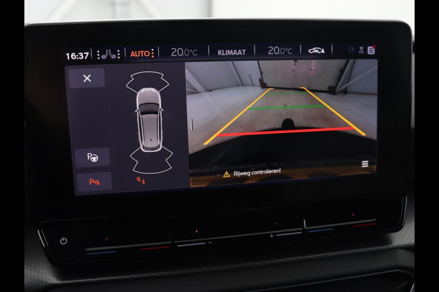 Seat Leon 1.0 TSI Style Business Intense | Trekhaak | Stoelverwarming | Carplay | Adaptive cruise | Stuurverwarming | Keyless | Camera | Navigatie | Full LED | Park Assist | Digital Cockpit