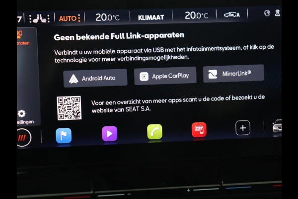 Seat Leon 1.0 TSI Style Business Intense | Trekhaak | Stoelverwarming | Carplay | Adaptive cruise | Stuurverwarming | Keyless | Camera | Navigatie | Full LED | Park Assist | Digital Cockpit