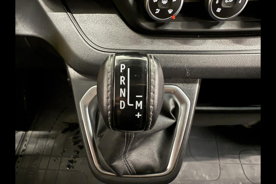 Renault Trafic 2.0 Blue dCi 150PK T30 L2H1 Advance Automaat Airco Bluetooth Camera Cruise PDC Trekhaak