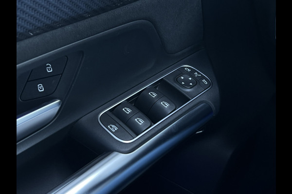 Mercedes-Benz B-Klasse 200 Business Solution AMG | Night | Camera | Sfeerverlichting | MBUX