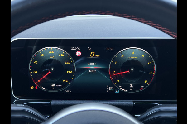 Mercedes-Benz B-Klasse 200 Business Solution AMG | Night | Camera | Sfeerverlichting | MBUX