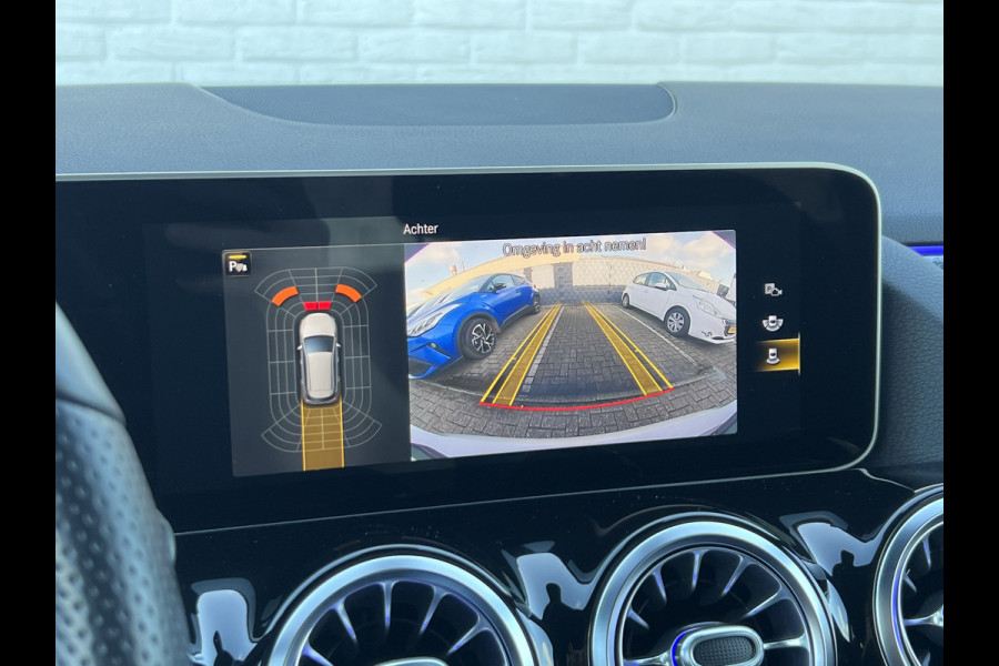 Mercedes-Benz B-Klasse 200 Business Solution AMG | Night | Camera | Sfeerverlichting | MBUX