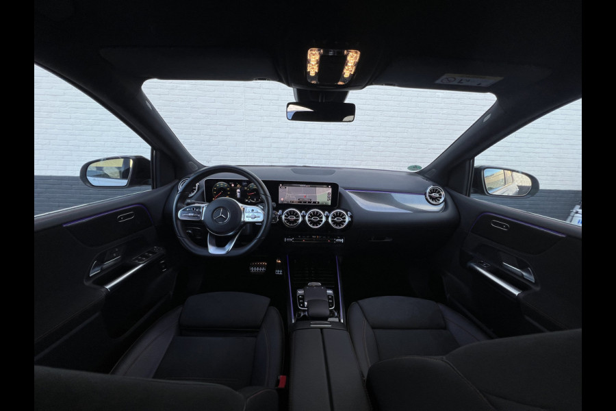 Mercedes-Benz B-Klasse 200 Business Solution AMG | Night | Camera | Sfeerverlichting | MBUX