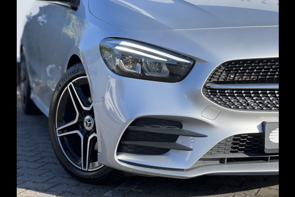 Mercedes-Benz B-Klasse 200 Business Solution AMG | Night | Camera | Sfeerverlichting | MBUX