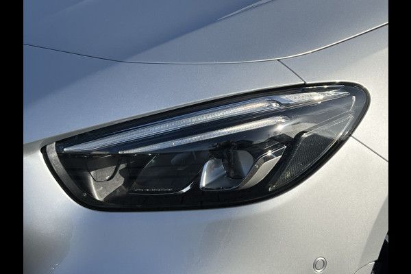 Mercedes-Benz B-Klasse 200 Business Solution AMG | Night | Camera | Sfeerverlichting | MBUX