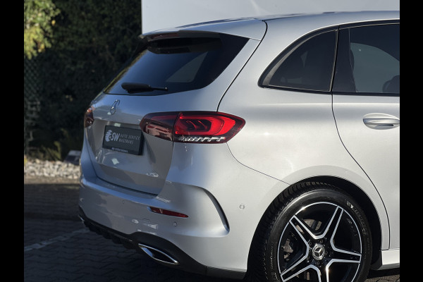 Mercedes-Benz B-Klasse 200 Business Solution AMG | Night | Camera | Sfeerverlichting | MBUX