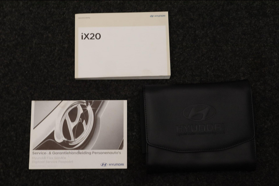 Hyundai ix20 1.4i Go! Camera Navigatie Airco