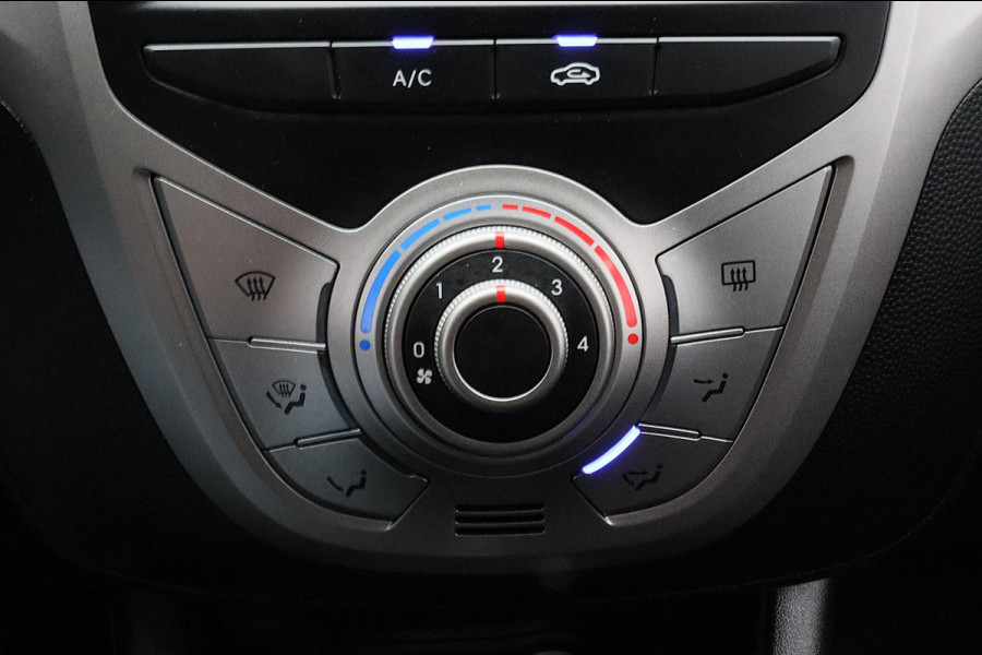 Hyundai ix20 1.4i Go! Camera Navigatie Airco