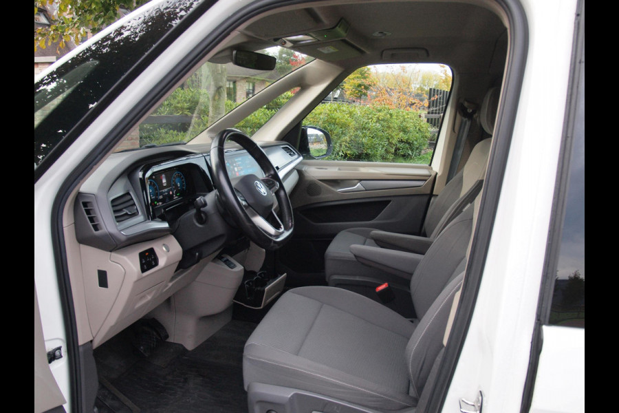 Volkswagen Multivan 1.4 eHybrid L2H1 Life | 7-persoons | Camera | Cruise Control | Apple Carplay | NL-Auto |