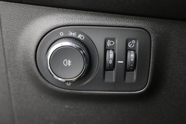 Opel ADAM 1.0 Turbo Jam Favourite Two-Tone, Airco, Cruise, Apple Carplay, Elektrische Ramen, 16''