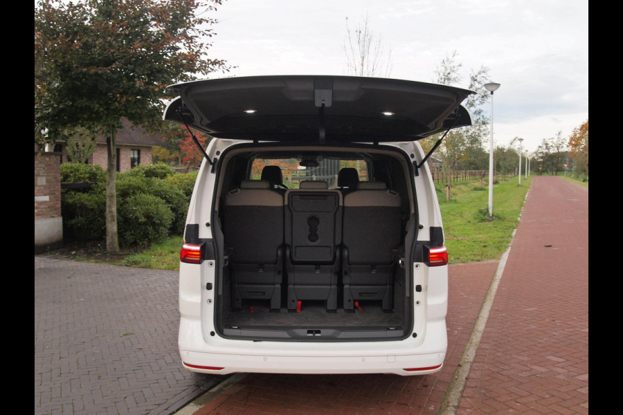 Volkswagen Multivan 1.4 eHybrid L2H1 Life | 7-persoons | Camera | Cruise Control | Apple Carplay | NL-Auto |