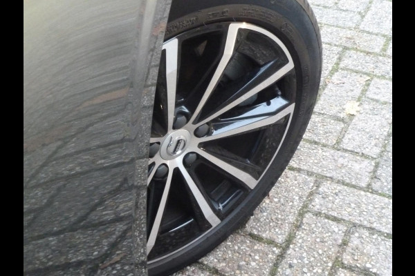 Volvo V60 2.0 T6 Plug-in hybrid AWD Plus Dark|Panodak|Pilot-Assist|BLIS|Memory|Long-Range|Denim Blue