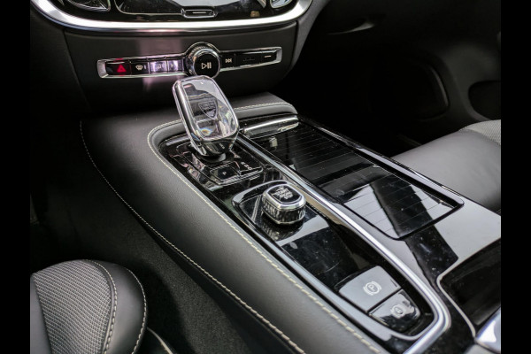 Volvo V60 2.0 T6 Plug-in hybrid AWD Plus Dark|Panodak|Pilot-Assist|BLIS|Memory|Long-Range|Denim Blue