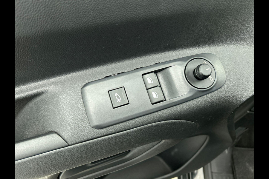 Opel Combo 1.5D L2H1 Edition NAVI PDC Achter App-connect DAB+ Trekhaak