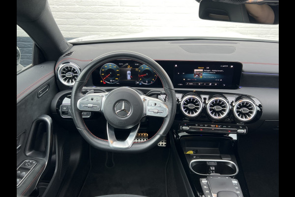 Mercedes-Benz CLA-Klasse Shooting Brake 180 AMG | Night | Sfeerverlichting | Pano | Camera