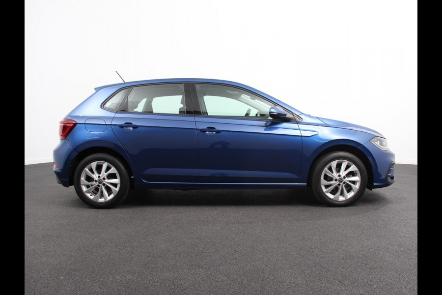 Volkswagen Polo 1.0 TSI Automaat Style Volkswagen Polo 1.0 TSI DSG Style | Navigatie | Climate Control | Adaptive Cruise Control | Camera | Lane Assist | LED Matrix | DAB | Parkeer sensoren | App Connect