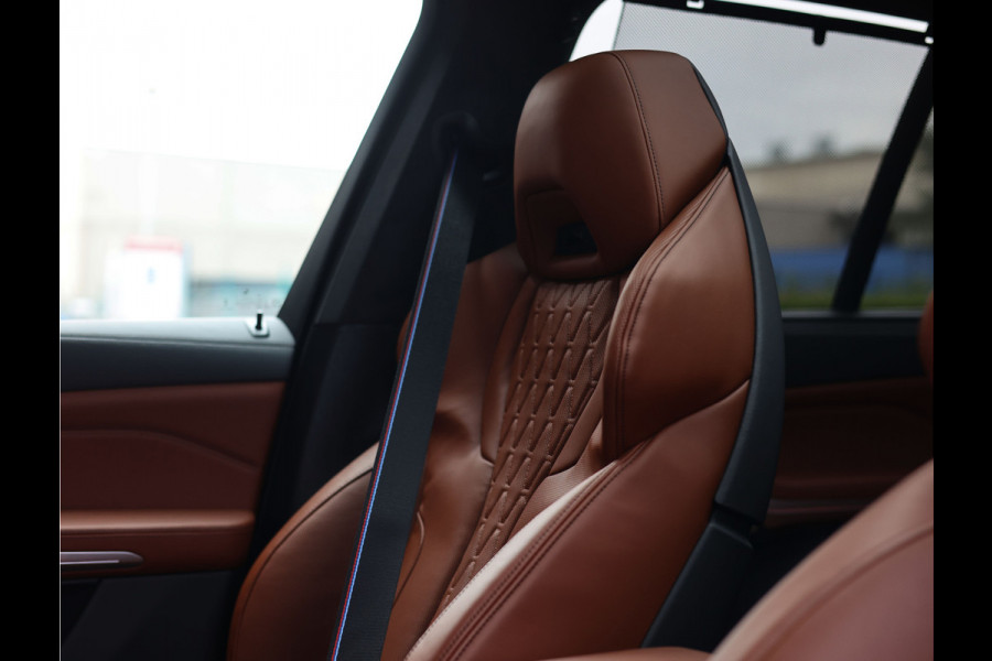BMW X5 50e xDrive | M Sport Pro - Tartufo - Sky Lounge - Vol!