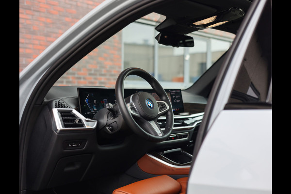 BMW X5 50e xDrive | Skylounge - Trekhaak - Tartufo
