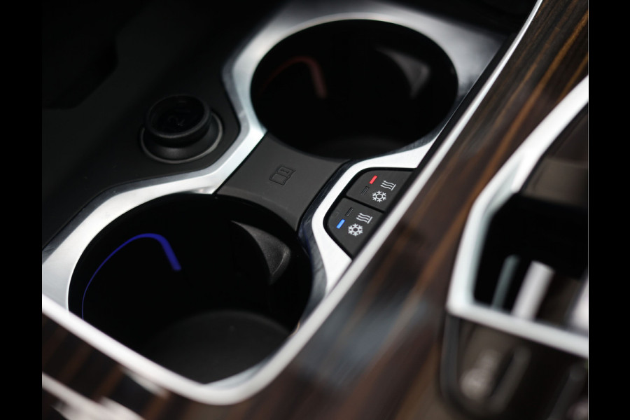 BMW X5 50e xDrive | Skylounge - Trekhaak - Tartufo