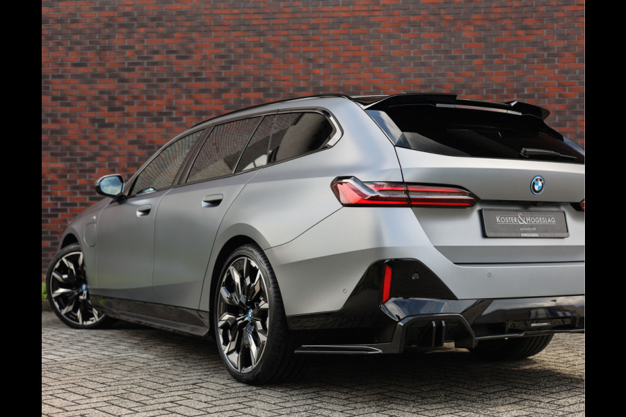 BMW 5 Serie Touring 530e Touring | M performance - Pano - Trekhaak