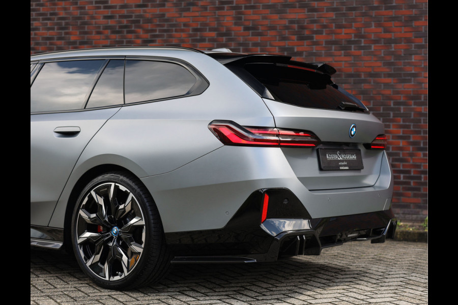 BMW 5 Serie Touring 530e Touring | M performance - Pano - Trekhaak