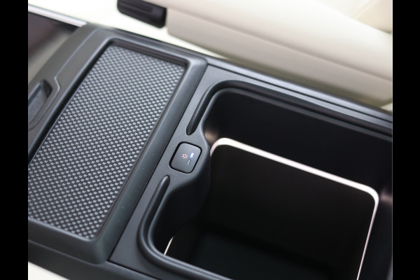 Land Rover Range Rover P550e Autobiography | Meridian Signature - Trekhaak - Vol! Land Rover Range Rover P550e Autobiography | Meridian Signature - Trekhaak - Vol!