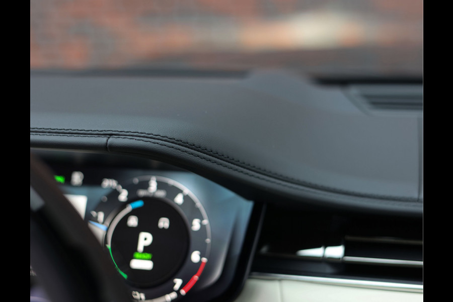 Land Rover Range Rover P550e Autobiography | Meridian Signature - Trekhaak - Vol! Land Rover Range Rover P550e Autobiography | Meridian Signature - Trekhaak - Vol!