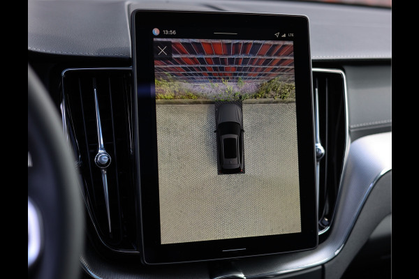 Volvo XC60 T6 AWD Ultra Black Edition | Trekhaak - Head Up - Direct leverbaar