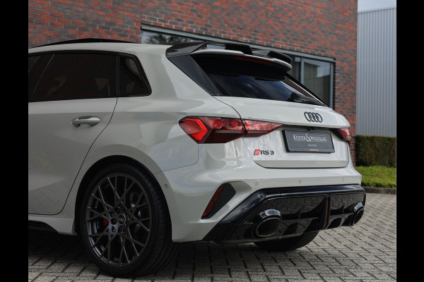 Audi RS3 Sportback 2.5 TFSI quattro | Krijt - Pano - Sonos