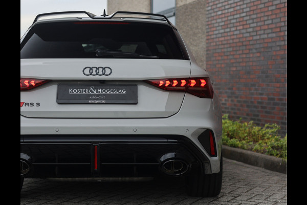 Audi RS3 Sportback 2.5 TFSI quattro | Krijt - Pano - Sonos