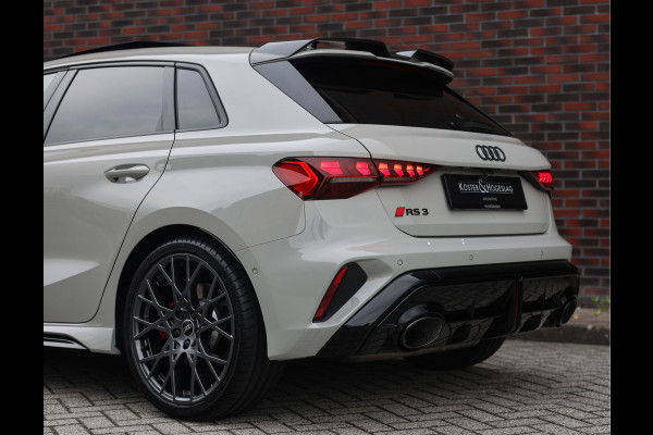 Audi RS3 Sportback 2.5 TFSI quattro | Krijt - Pano - Sonos
