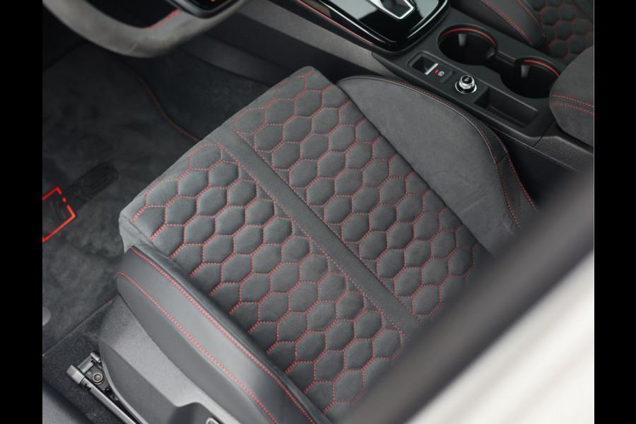 Audi RS3 Sportback 2.5 TFSI quattro | Krijt - Pano - Sonos