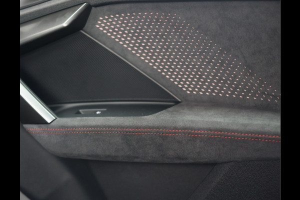 Audi RS3 Sportback 2.5 TFSI quattro | Krijt - Pano - Sonos