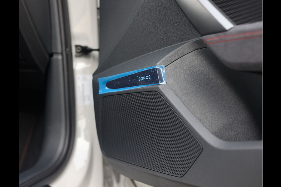 Audi RS3 Sportback 2.5 TFSI quattro | Krijt - Pano - Sonos