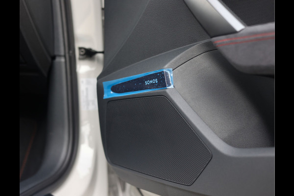 Audi RS3 Sportback 2.5 TFSI quattro | Krijt - Pano - Sonos