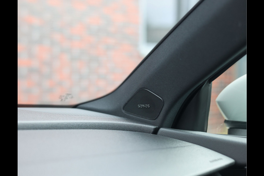 Audi RS3 Sportback 2.5 TFSI quattro | Krijt - Pano - Sonos