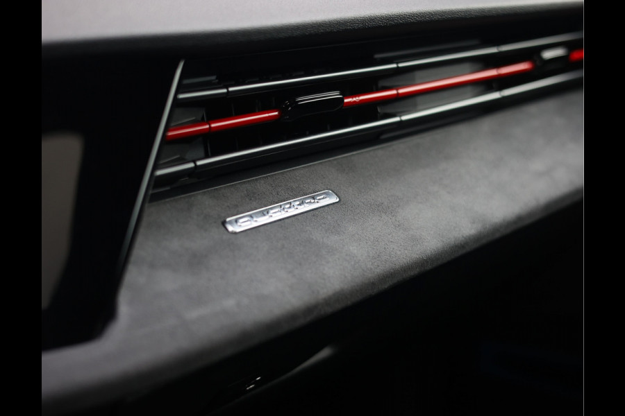 Audi RS3 Sportback 2.5 TFSI quattro | Krijt - Pano - Sonos