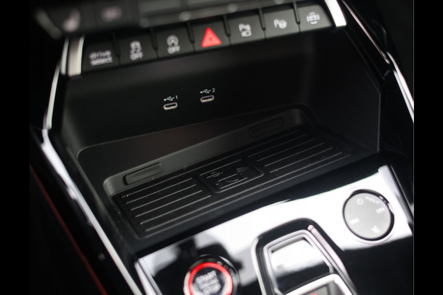 Audi RS3 Sportback 2.5 TFSI quattro | Krijt - Pano - Sonos