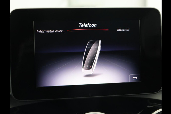 Mercedes-Benz C-Klasse 200 AMG Night | Leder | Stoelverwarming | Full LED | Park Assist | Navigatie | Climate control | Cruise control | Bluetooth