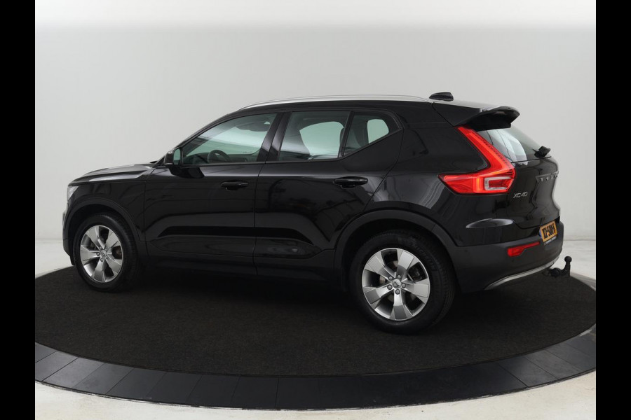 Volvo XC40 2.0 T4 Inscription | Trekhaak | Leder | Stoelverwarming | Camera | Harman/Kardon | Carplay | Achterbankverwarming | Navigatie | BLIS | Verwarmde voorruit | Cruise control