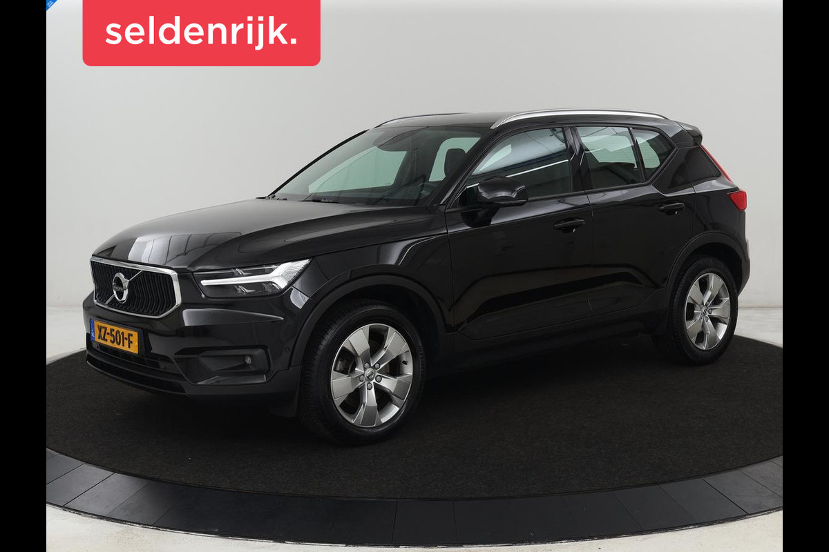 Volvo XC40 2.0 T4 Inscription | Trekhaak | Leder | Stoelverwarming | Camera | Harman/Kardon | Carplay | Achterbankverwarming | Navigatie | BLIS | Verwarmde voorruit | Cruise control